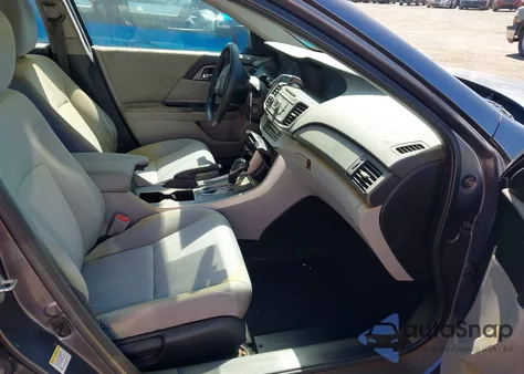 2015 Honda Accord Lx z USA, uszkodzony, nr VIN 1HGCR2F36FA012397